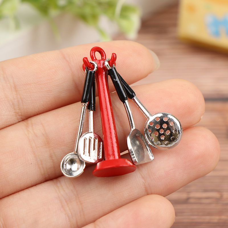 Kids Outdoor Kitchen Accessories - 1:12 Puppenhaus Küche Utensil Vertikale Hängen